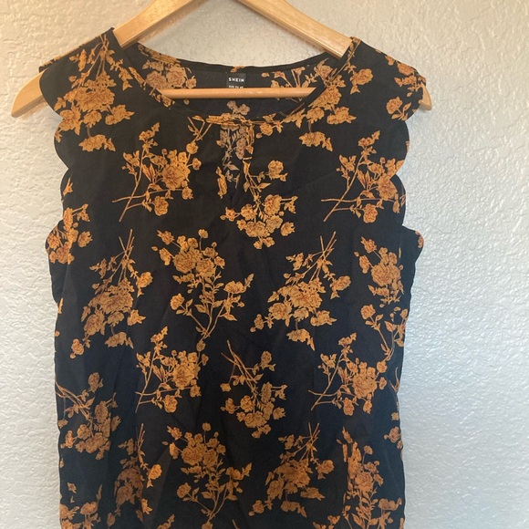 SHEIN Black Top with Gold Floral Pattern - Picture 1 of 4